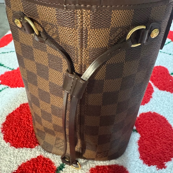 Louis Vuitton Brown Damier Ebene Shoulder Bag - Picture 1 of 16